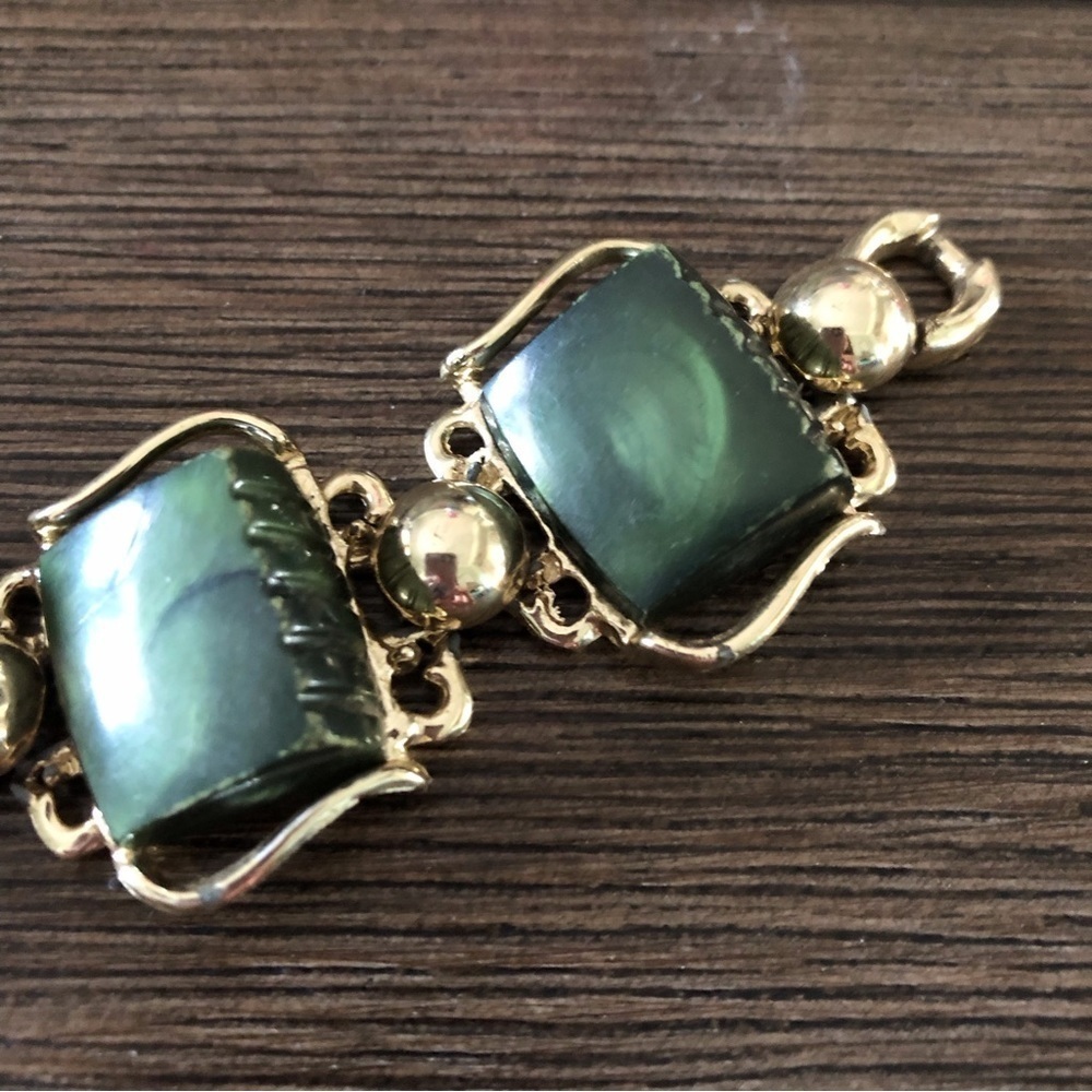 Vintage Mid-Century Gold Metal And Green Stone Br… - image 3